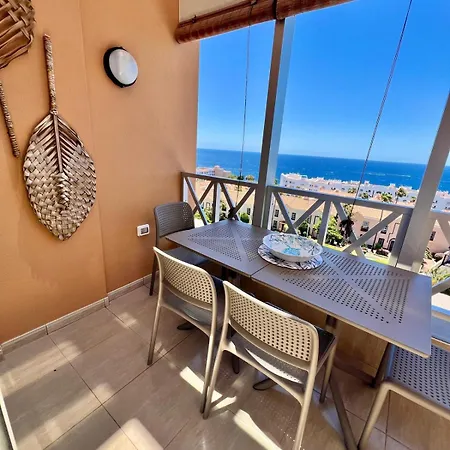 La Tortuga Ocean View *
